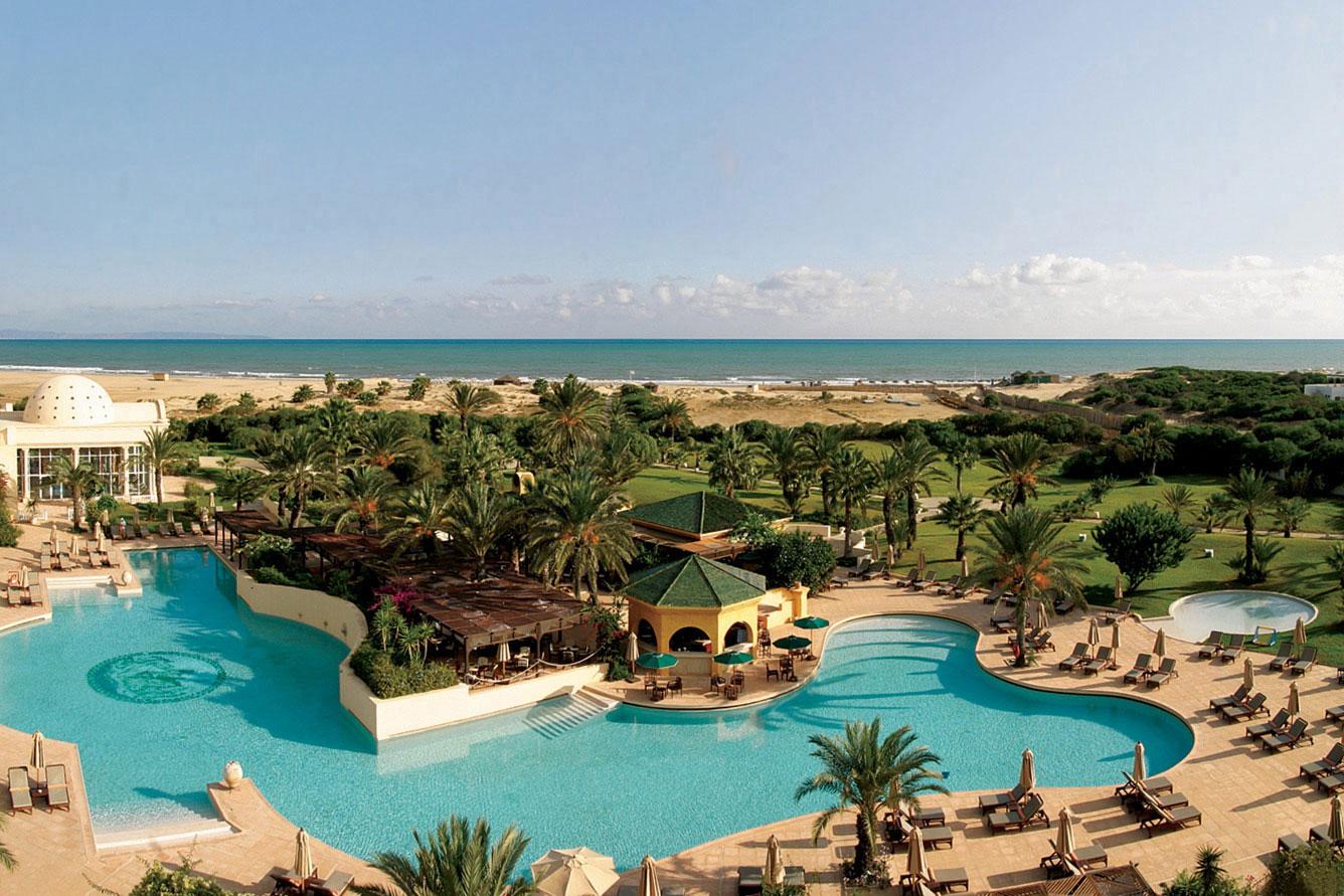 突尼斯瑞思登斯度假村 迦玛特 外观 照片 The Royal Palm Hotel